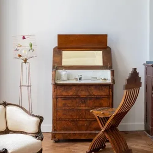 Bureau Suite Nuptial
