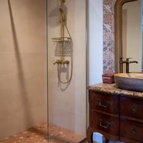 Salle de Bain Chambre Frida à scalibert