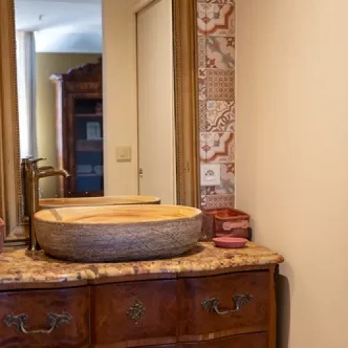Salle de Bain Chambre Frida au Château de Scalibert